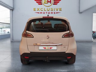 Renault Scenic 2012