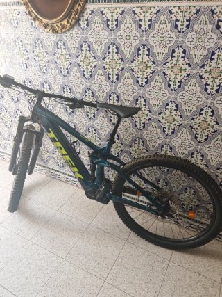 Bicicleta Eléctrica Trek Montaña