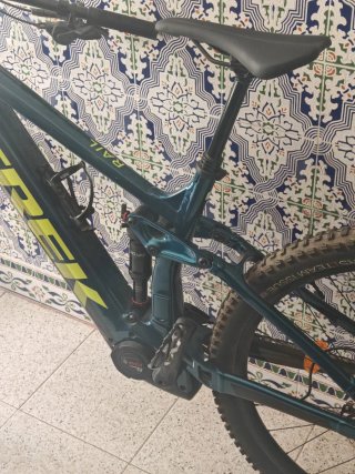 Bicicleta Eléctrica Trek Montaña
