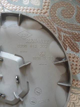 Tapacubos Renault Scenic y Megane