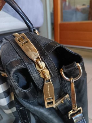 Borsa Burberry in pelle e tessuto