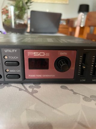 Yamaha P50-m: Módulo de Sonido MIDI