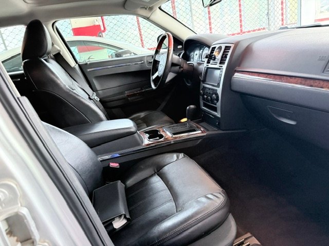 Chrysler 300C TOURER 3.0 CRD EXECUTIVE 2011, foto 7