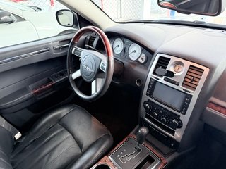 Chrysler 300 C 2011