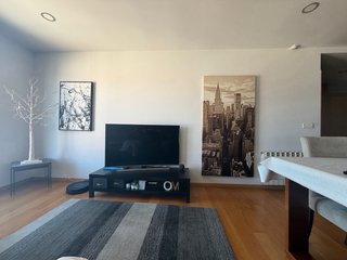 Mueble TV minimalista negro