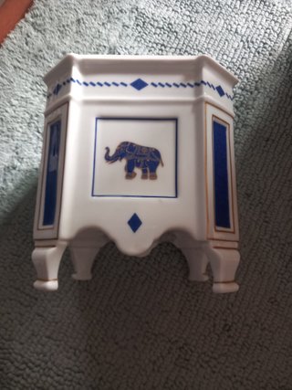 Cenicero y tapa porcelana azul y blanco