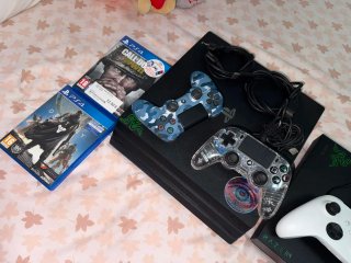 PS4 Pro 1TB y Xbox One X 1TB