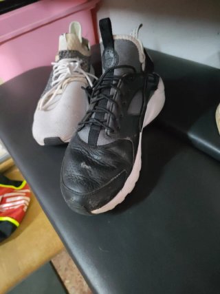 Lote Zapatillas Talla 46-47.5 Todas 50€