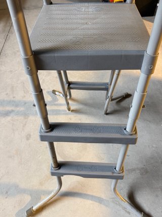 Escalera piscina Bestway metal gris