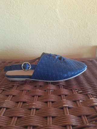 Zapatos planos trenzados mujer azul