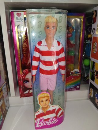 Muñeco Ken Fashionista n.º 241 Barbie