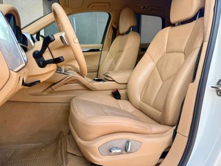 Porsche Cayenne 2012