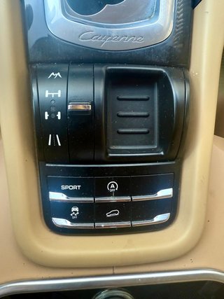 Porsche Cayenne 2012