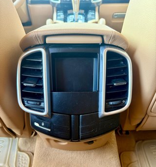 Porsche Cayenne 2012