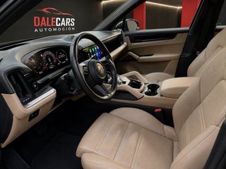 Porsche Cayenne 2024