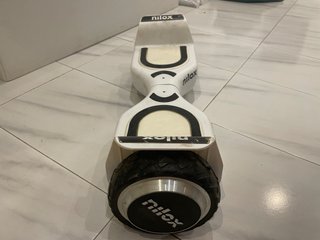 Hoverboard Nilox con cargador