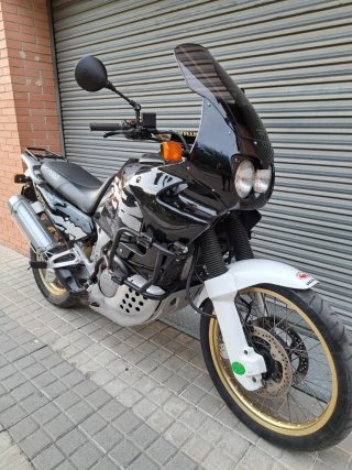 Honda XRV 750 Africa Twin RD07 del 93