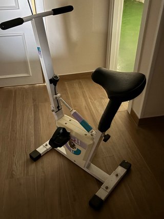 Bicicleta Estática Compacta