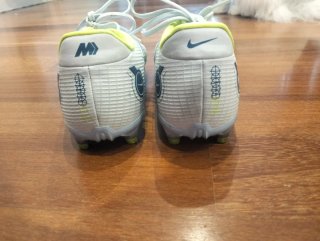 Botas de fútbol niño Nike Mercurial