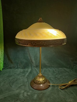 Lámpara de Sobremesa "Art Nouveau" Dorada
