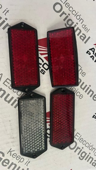 Catadióptrico Rojo y Blanco
