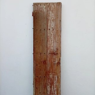 Puerta madera maciza antigua con clavos 210x47