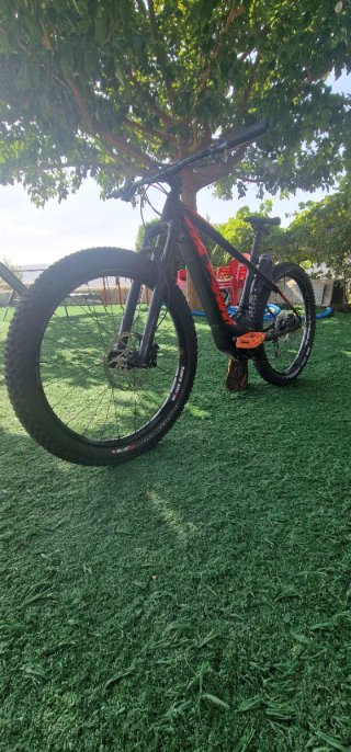 Bicicleta Eléctrica Specialized