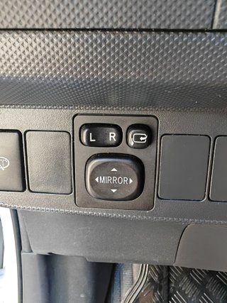 Toyota Auris 2011