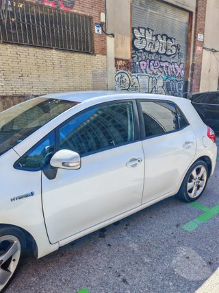 Toyota Auris 2011