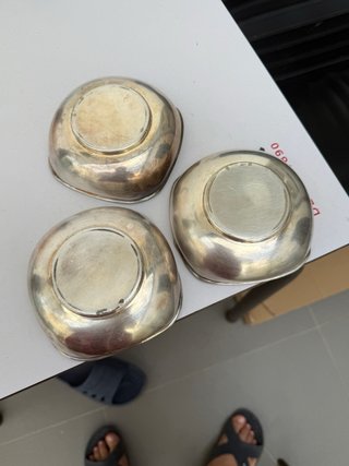 Set de 3 cuencos plateados.  Baño plata