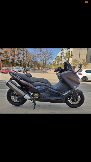 Yamaha T-Max 530 Edición Bronce
