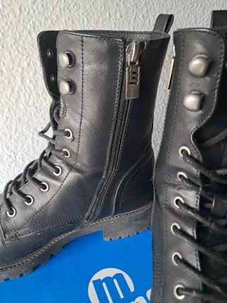 Botines Mustang Negros Mujer
