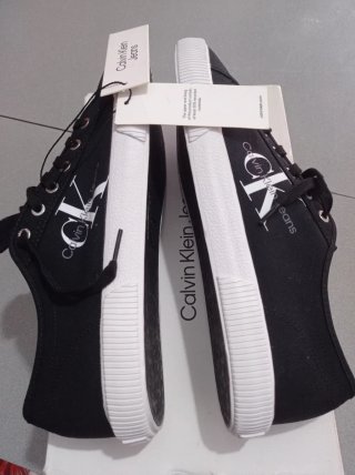Zapatillas Calvin Klein Unisex Negras Blancas Nuev