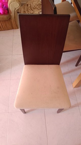 Mesa y 4 Sillas Comedor Madera