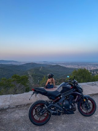 Kawasaki ER6n 2015 ---Muy cuidada + muchos extras.