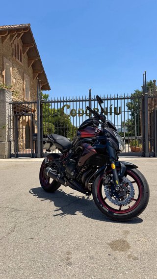 Kawasaki ER6n 2015 ---Muy cuidada + muchos extras.