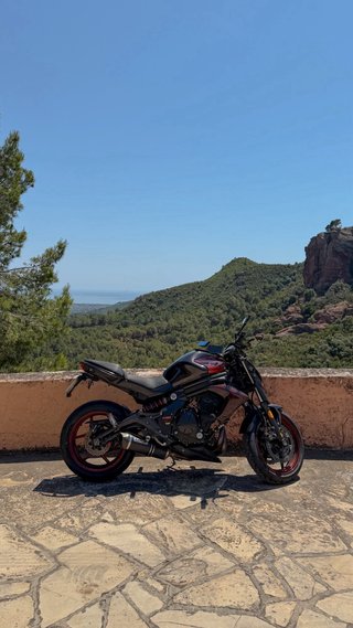 Kawasaki ER6n 2015 ---Muy cuidada + muchos extras.