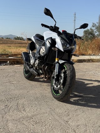 Kawasaki Z800E ABS A2 Limitada