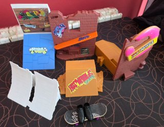 Lote 5 Juguetes Hot Wheels Skate, Skull Island