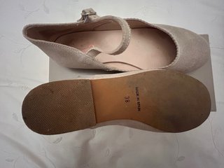 Zapato ceremonia niña beige