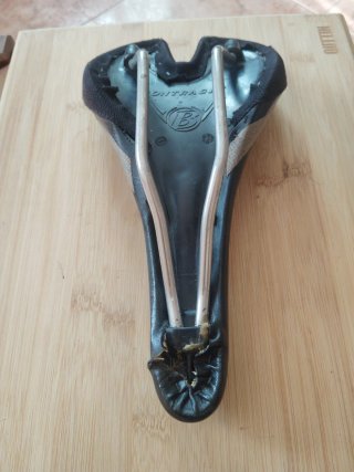 Sillín Bontrager Race Lux Negro