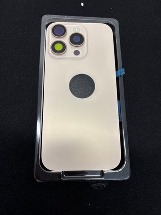 Cristal Trasero iPhone 16 Pro color desierto