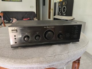 Amplificador Akai AM-17 Negro