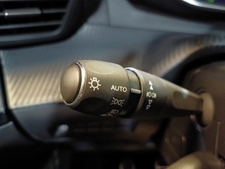 Peugeot 2008 1.2PT 130 GT