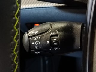 Peugeot 2008 1.2PT 130 GT