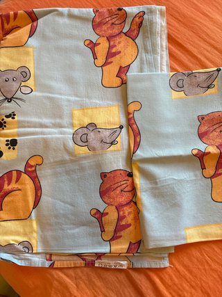Lenzuolo culla con federa gatti e topi