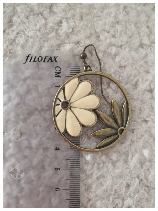 Pendientes vintage motivo floral