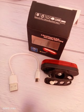 Luz trasera LED USB recargable bicicleta