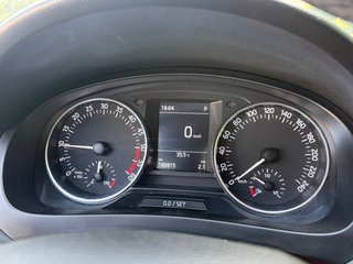 Skoda Rapid Spaceback 1.4 TDI CR 90 CV DSG Ambitio
