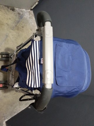 Silla de Paseo Maclaren Azul y Blanco